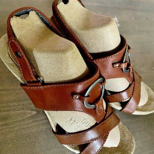 DR SCHOLL'S 'Pondering' SLING BACK WEDGE SANDAL